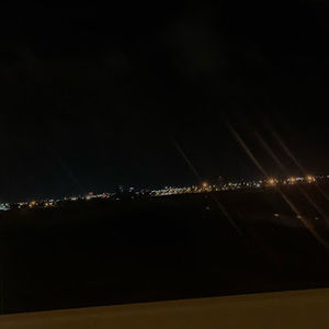 Meet your Posher, Ebony